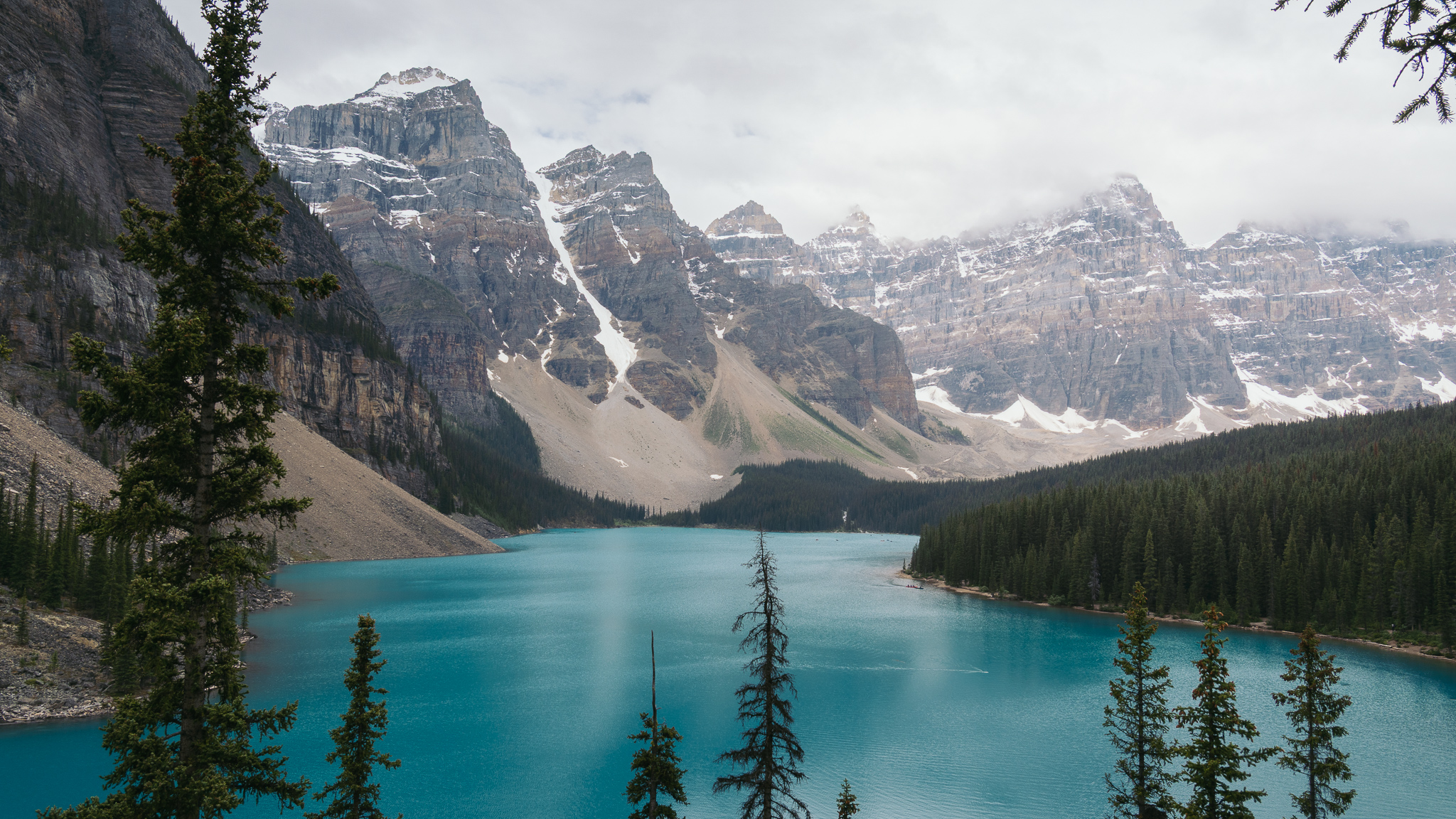 Lago Moraine, Parque Nacional de banff, Canadá, viaje en camper costa oeste de Canadá