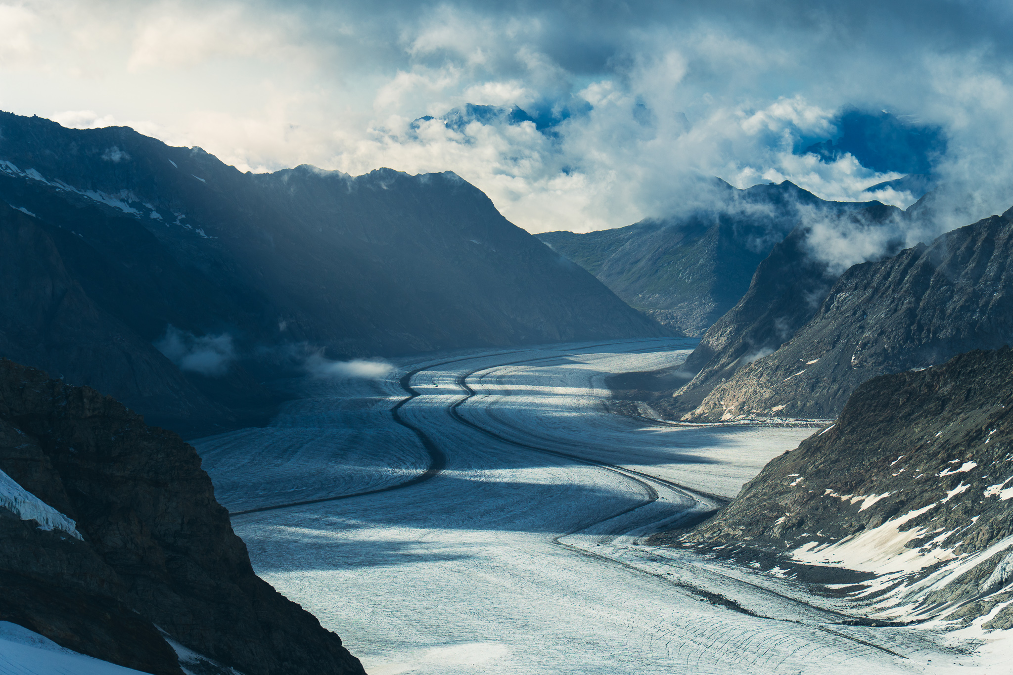 Vistas del glaciar Aletsch UNESCO en Suiza en Jungfraujoch Top of Europe desde Observatorio Sphinx